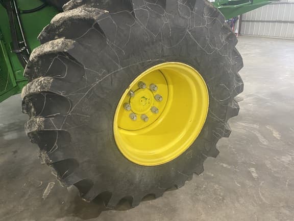 Image of John Deere S770 equipment image 2