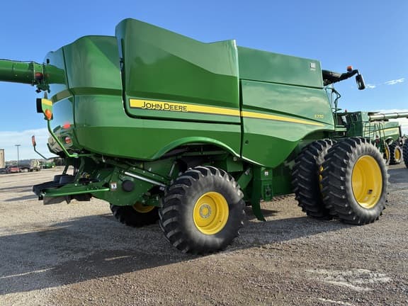 Image of John Deere S770 equipment image 2