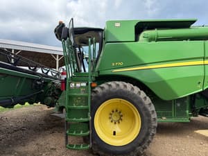 2018 John Deere S770 Image