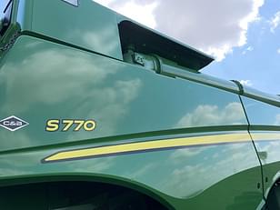 Main image John Deere S770 26