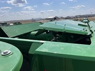 Main image John Deere S770 34