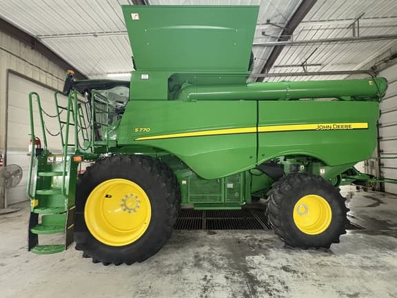 Image of John Deere S770 equipment image 3
