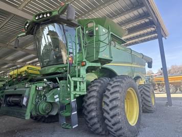 Main image John Deere S770