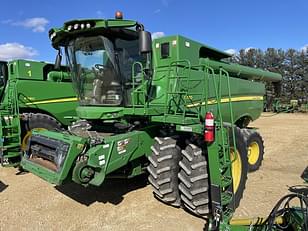 Main image John Deere S770 0