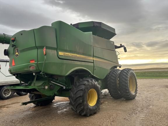 Image of John Deere S770 Primary image