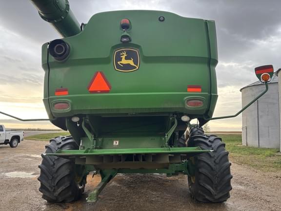 Image of John Deere S770 equipment image 2