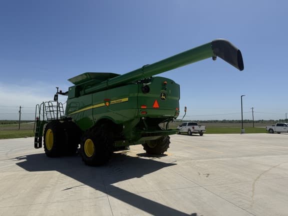 Image of John Deere S770 equipment image 3