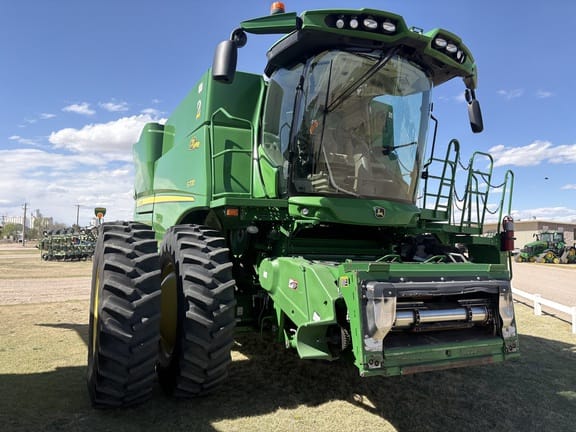 Main image John Deere S770