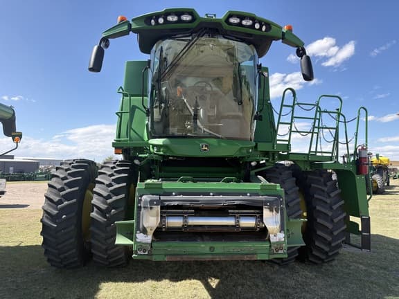 Image of John Deere S770 equipment image 2