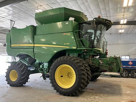 Image of John Deere S770 Primary image