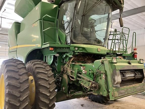 Image of John Deere S770 equipment image 4