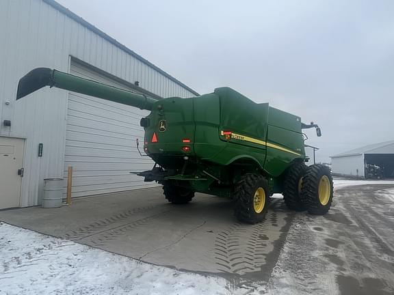 Image of John Deere S770 equipment image 3