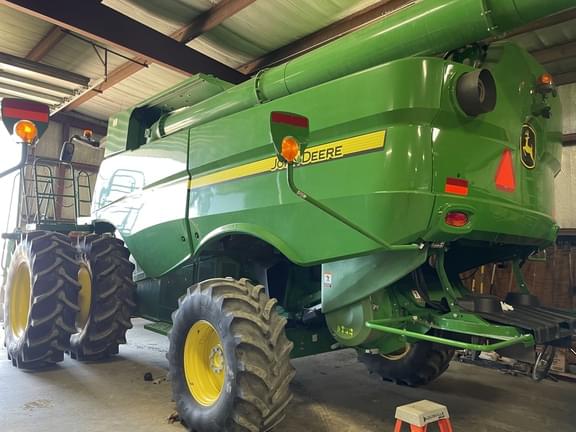 Image of John Deere S770 equipment image 3