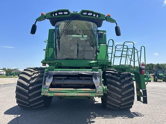 Image of John Deere S770 equipment image 2