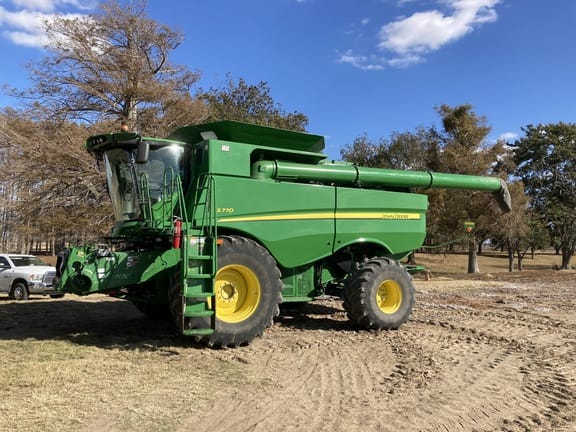 Main image John Deere S770