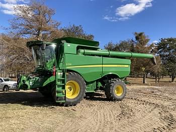 2018 John Deere S770 Equipment Image0