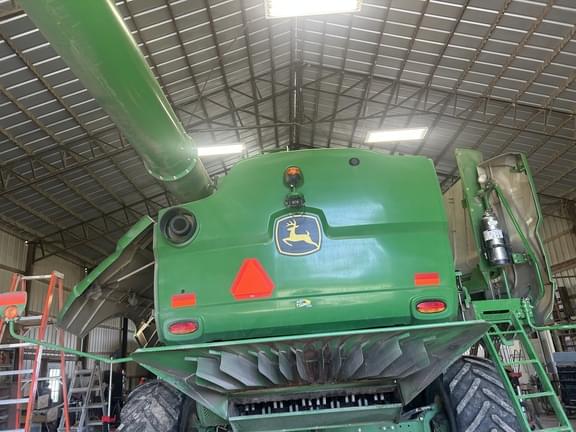 Image of John Deere S770 equipment image 3