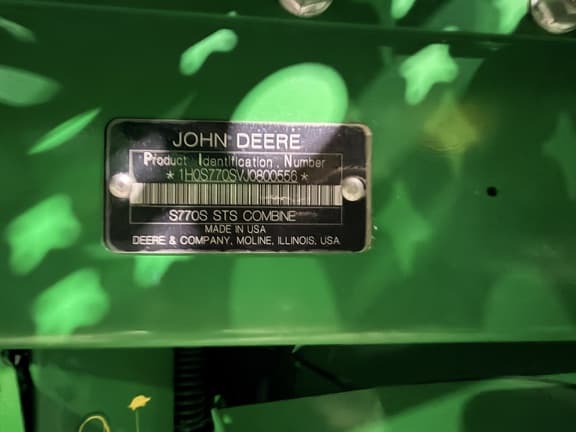Image of John Deere S770 equipment image 2