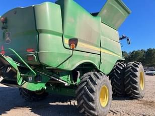 Main image John Deere S770 19