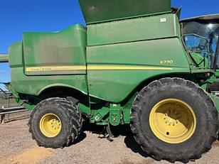 Main image John Deere S770 3