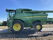 Thumbnail image John Deere S770 1