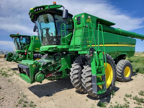 Image of John Deere S770 Primary image