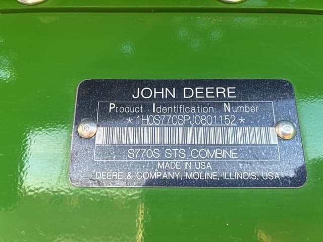 Image of John Deere S770 equipment image 1