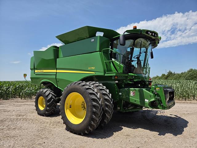 Image of John Deere S770 equipment image 2