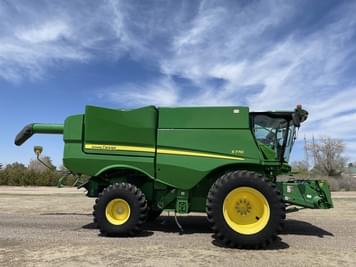 Main image John Deere S770