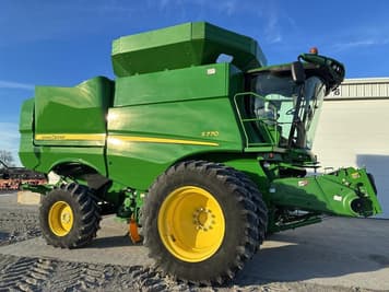 Main image John Deere S770