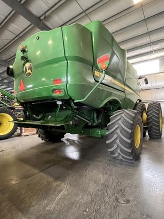 Image of John Deere S770 equipment image 3