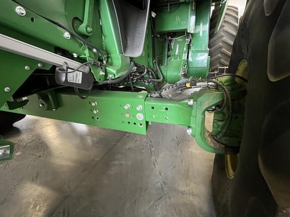 Image of John Deere S770 equipment image 4
