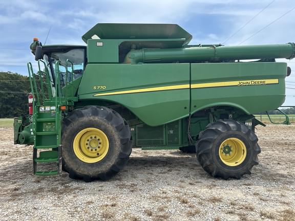 Image of John Deere S770 equipment image 3