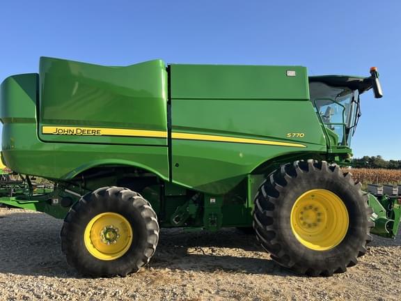Image of John Deere S770 equipment image 3