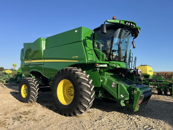 2018 John Deere S770 Equipment Image0