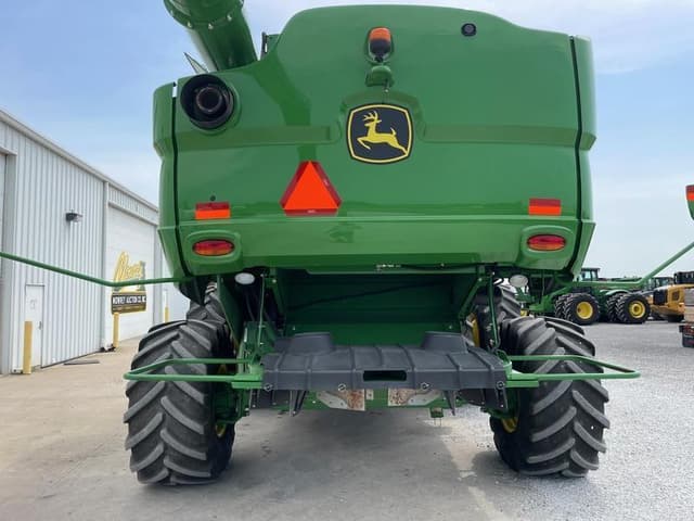 Image of John Deere S770 equipment image 3