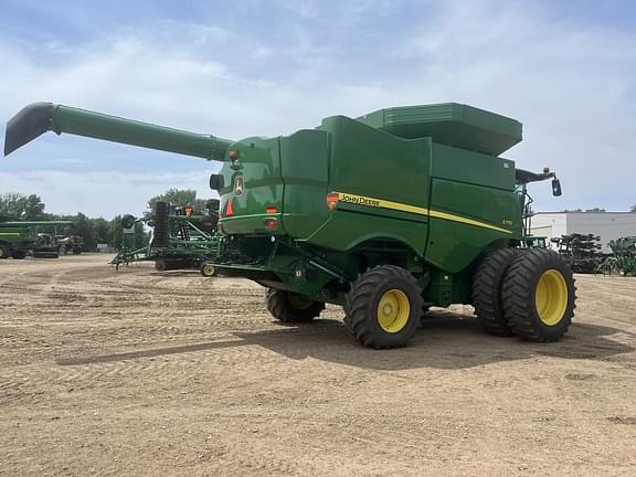 Image of John Deere S770 equipment image 2