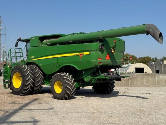 Image of John Deere S780 equipment image 2