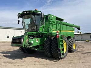2018 John Deere S780 Image