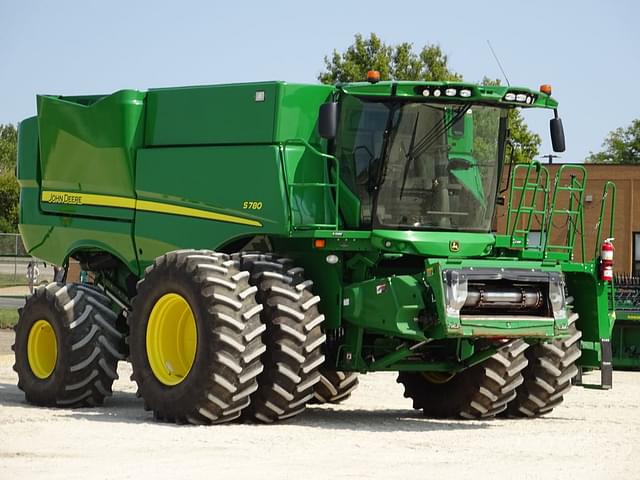 Image of John Deere S780 equipment image 3