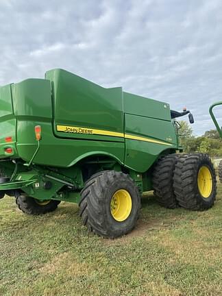 Image of John Deere S780 equipment image 2