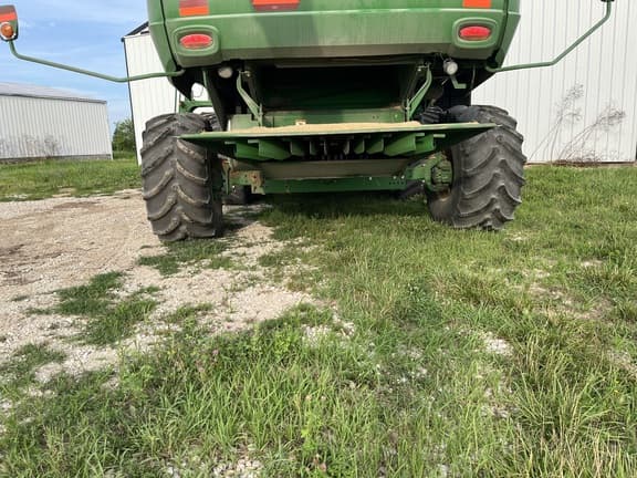 Image of John Deere S780 equipment image 4