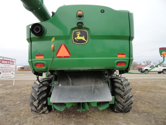 Image of John Deere S780 equipment image 3