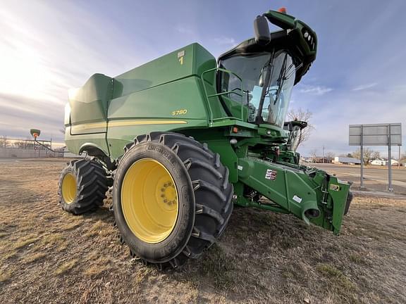 Image of John Deere S780 equipment image 4