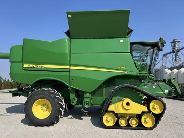 Image of John Deere S780 equipment image 3