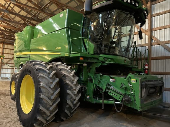 2018 John Deere S780 Equipment Image0