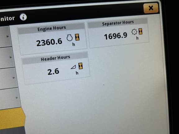 Image of John Deere S780 equipment image 1