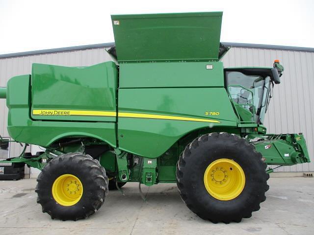 Image of John Deere S780 equipment image 3