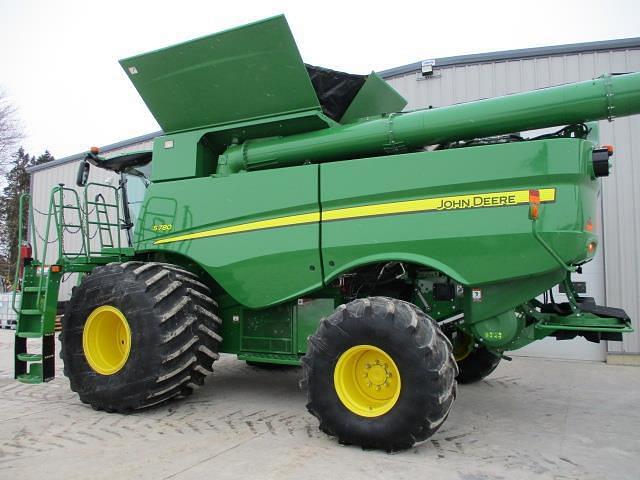 Image of John Deere S780 equipment image 4