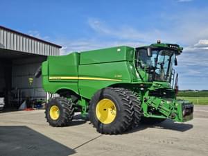 2018 John Deere S780 Image